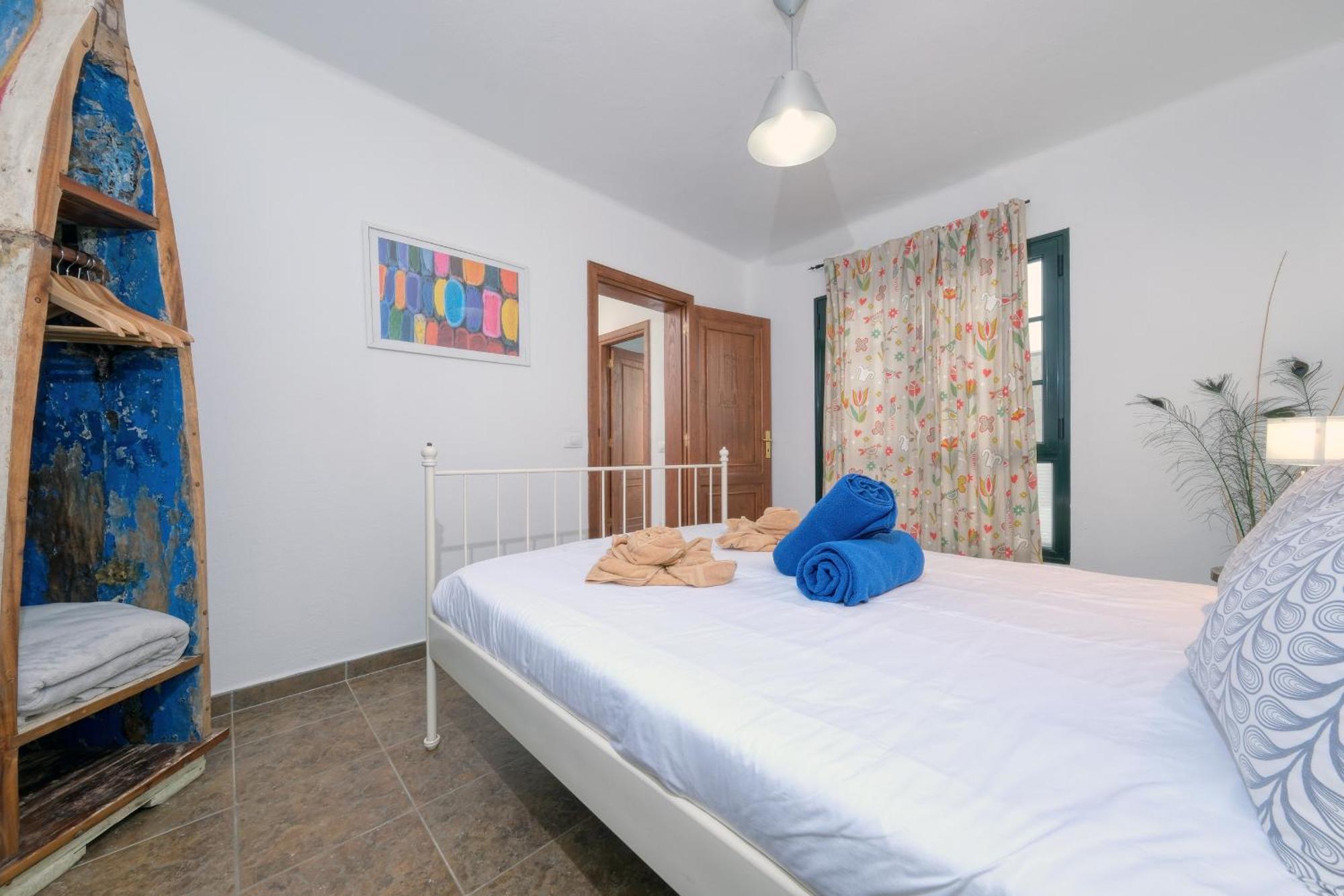 Casa Hibiscus - Shared Pool - Close To Seafront Promenade Punta Mujeres エクステリア 写真